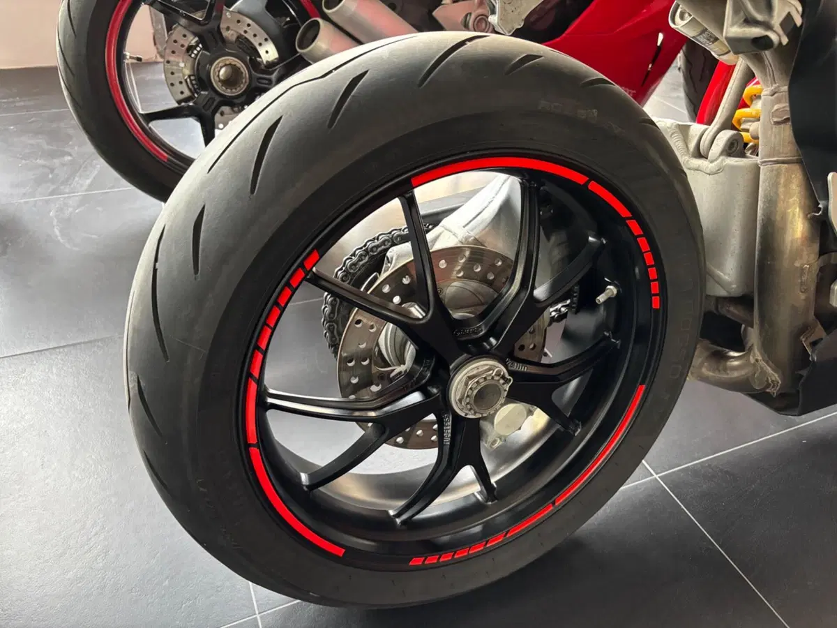 Ducati 848 (2007 - 13) (4)