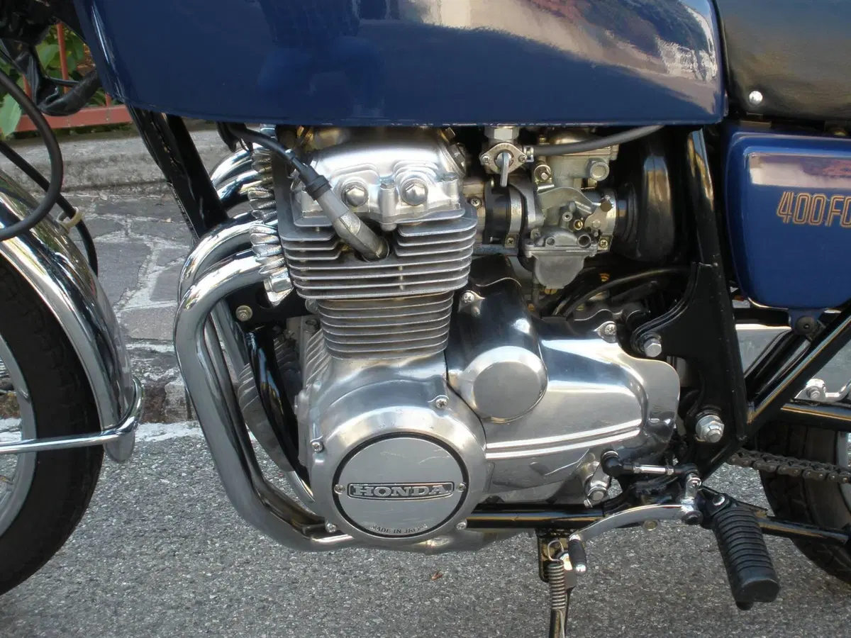 Honda Cb 400 four (5)