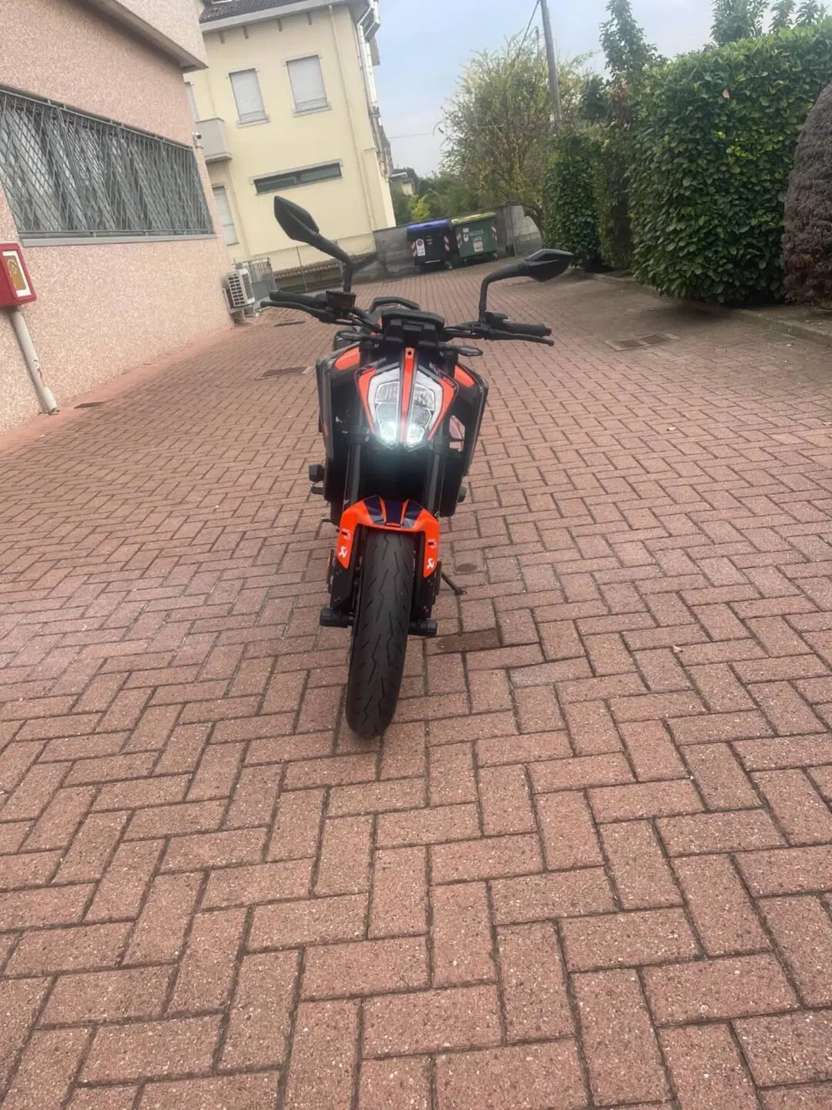 KTM 890 Duke L (2021) (2)