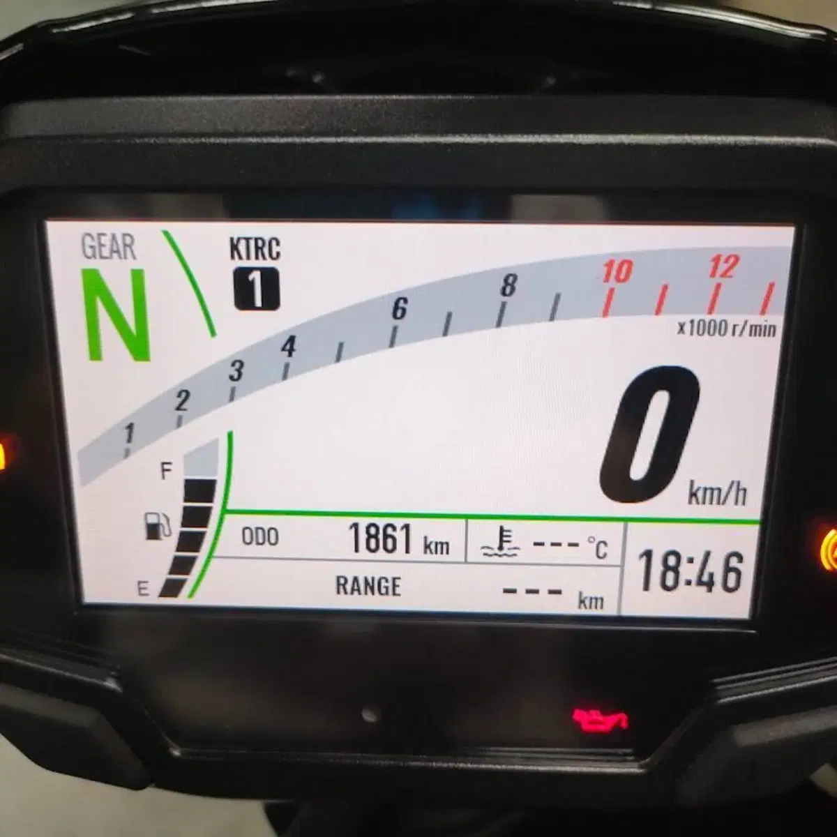 Kawasaki Z 650 (2025 - 27) (4)