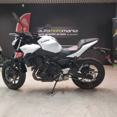 Kawasaki Z 650 (2025 - 27) usata
