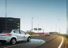 Revisione auto, presto anche gli ADAS sotto esame: perché radar e telecamere potrebbero mentirti