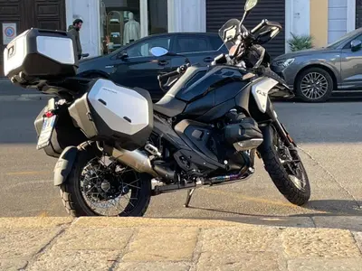 Bmw R 1300 GS Triple Black (2023 - 26) usata
