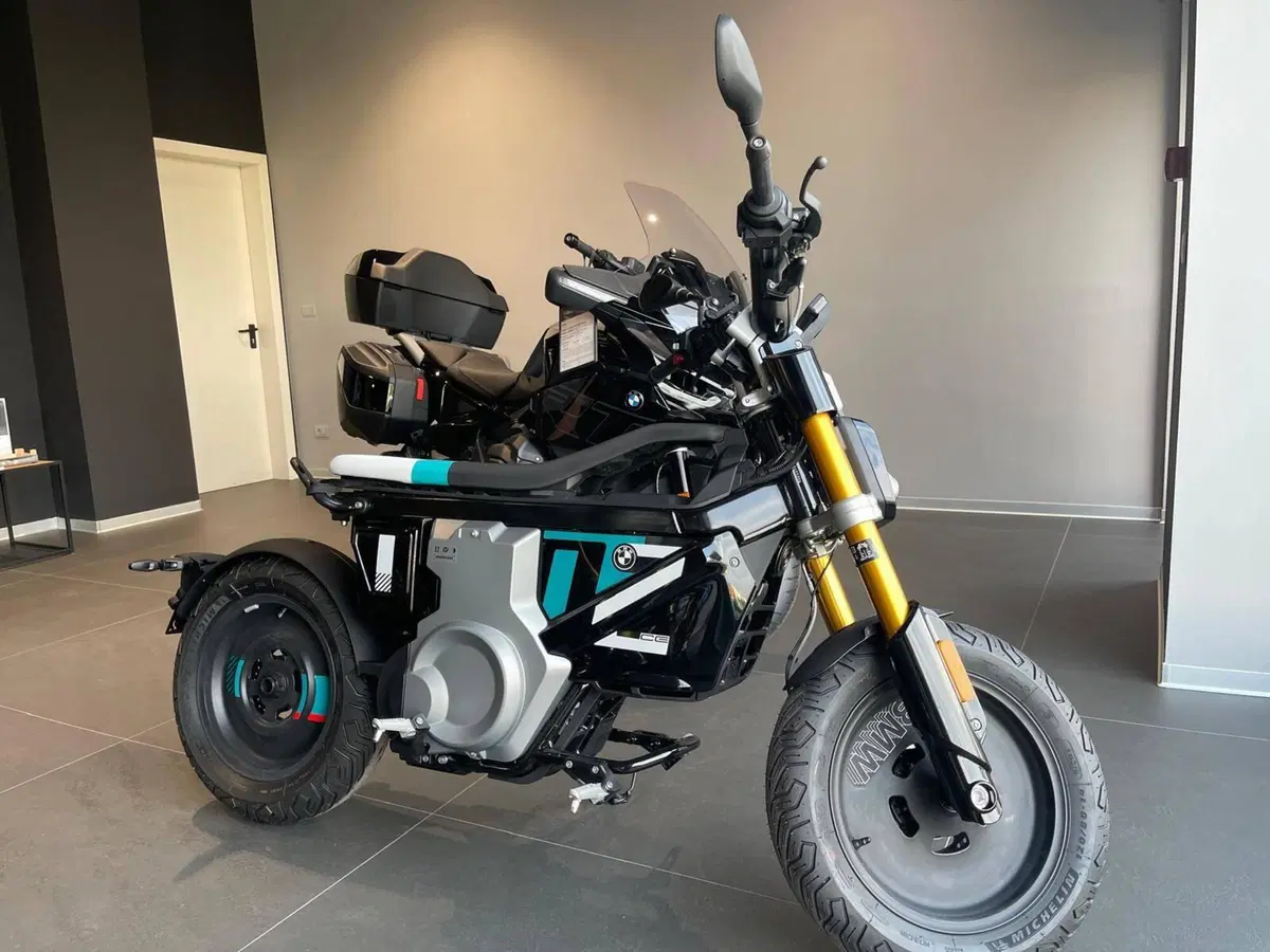 Bmw CE 02 AM (2024 - 26)