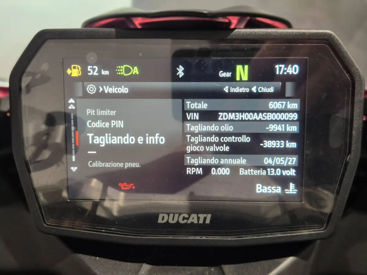 Ducati Panigale V2 S (2025 - 26) (19)