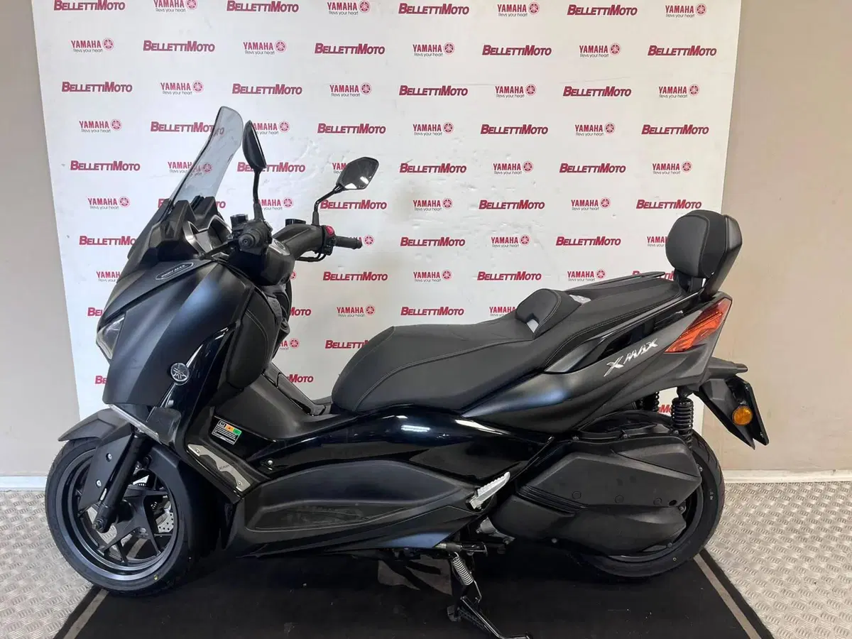 Yamaha X-Max 300 Iron Max (2019 - 20)