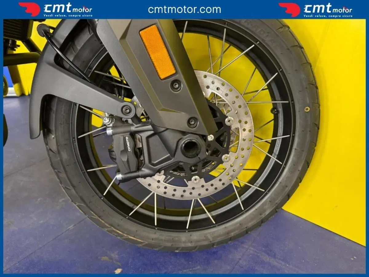CFMOTO 700MT Adventure (2025 - 26) (9)