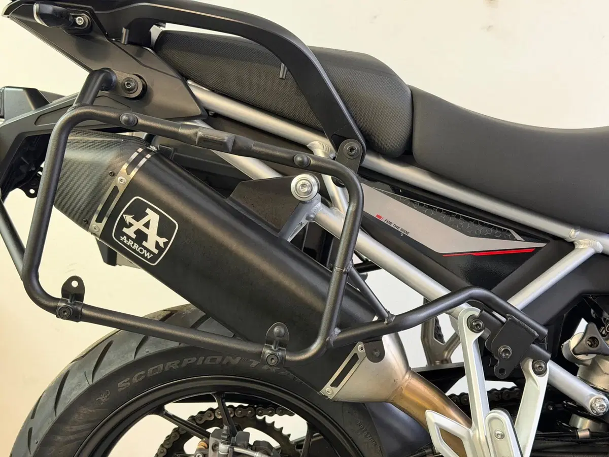Triumph Tiger 900 GT Pro (2024 - 26) (3)
