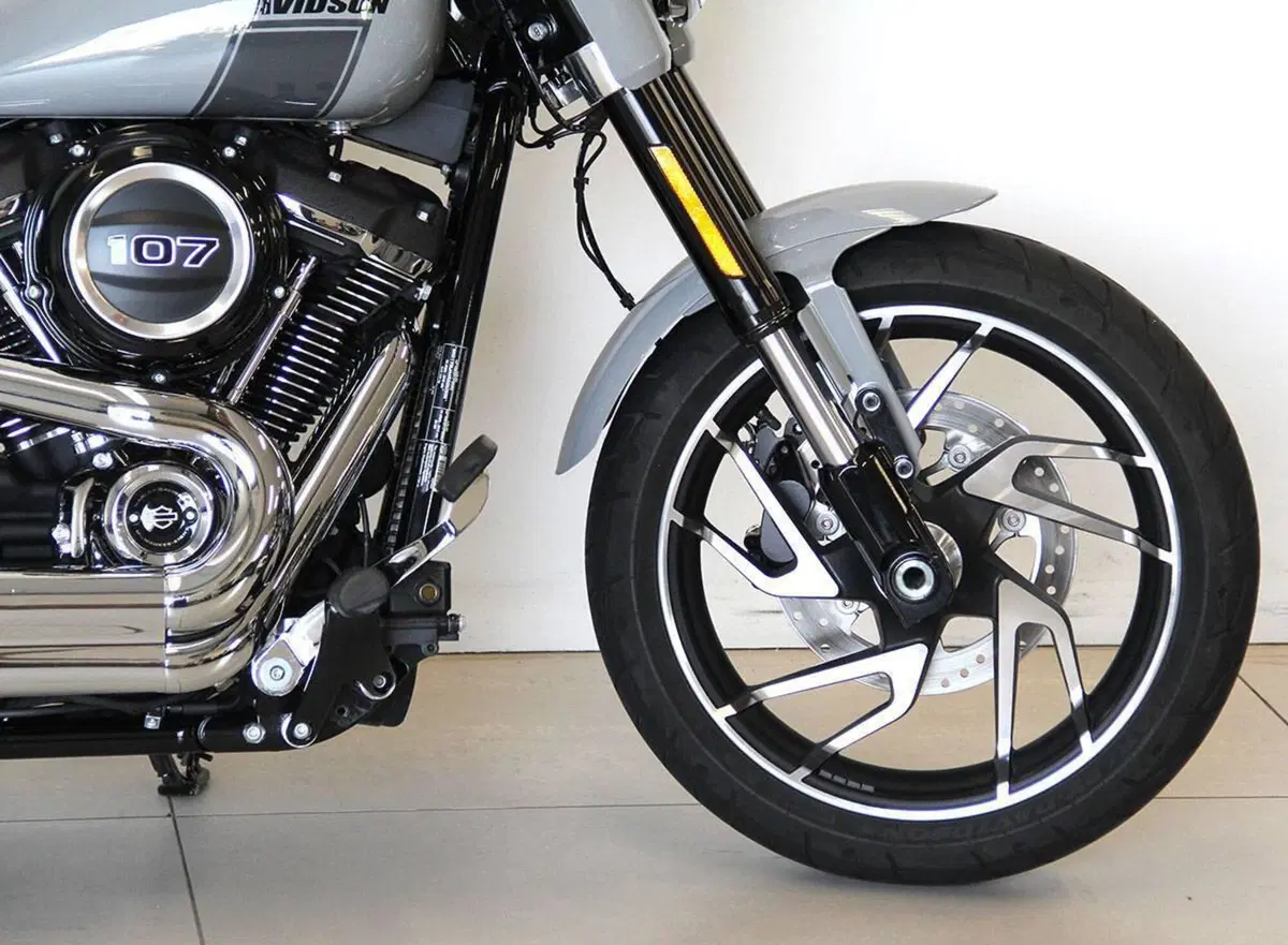 Harley-Davidson Sport Glide (2021 - 25) (2)