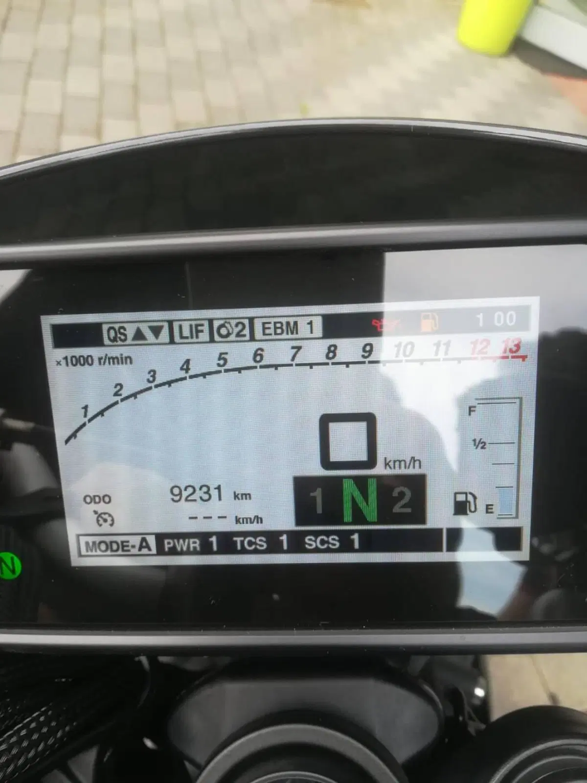Yamaha MT-10 (2022 - 26) (4)