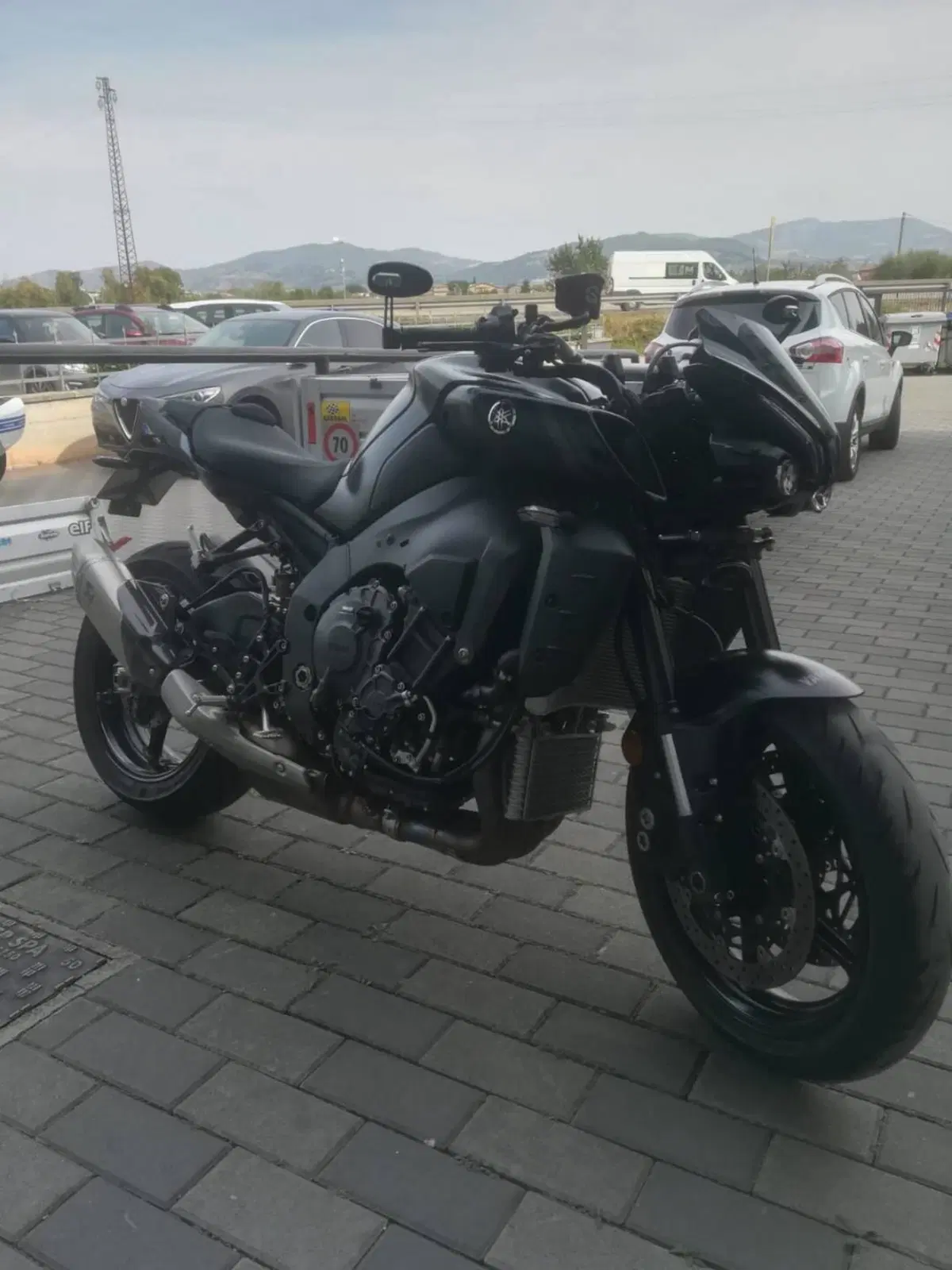 Yamaha MT-10 (2022 - 26) (6)