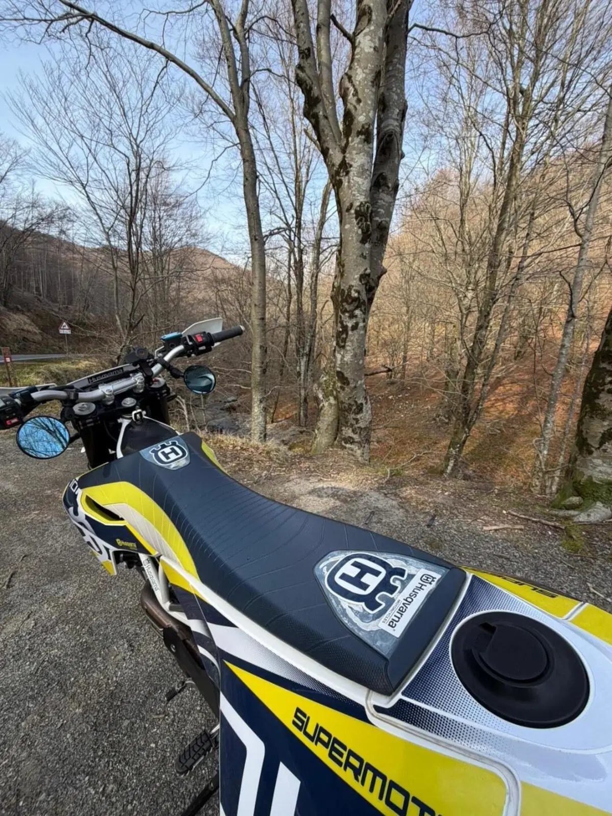 Husqvarna 701 Supermoto (2017 - 19) (5)