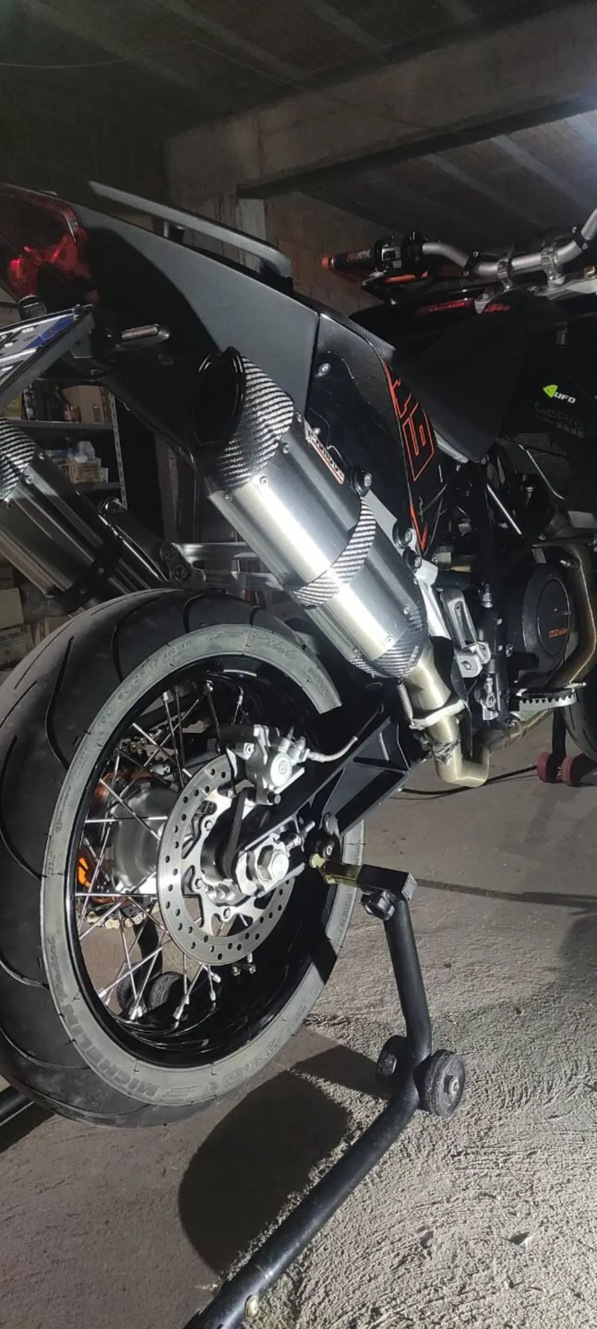 KTM 690 Supermoto (2007 - 12) (3)