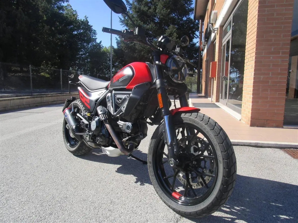 Ducati Scrambler 800 Full Throttle (2023 - 24) (2)