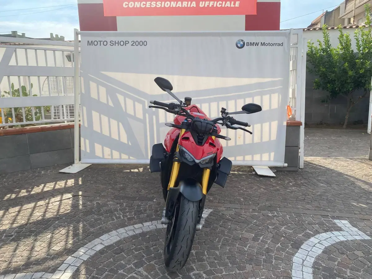 Ducati Streetfighter V4 S (2023 - 24) (4)