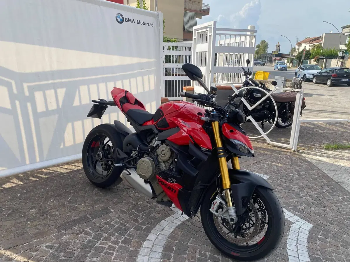 Ducati Streetfighter V4 S (2023 - 24)