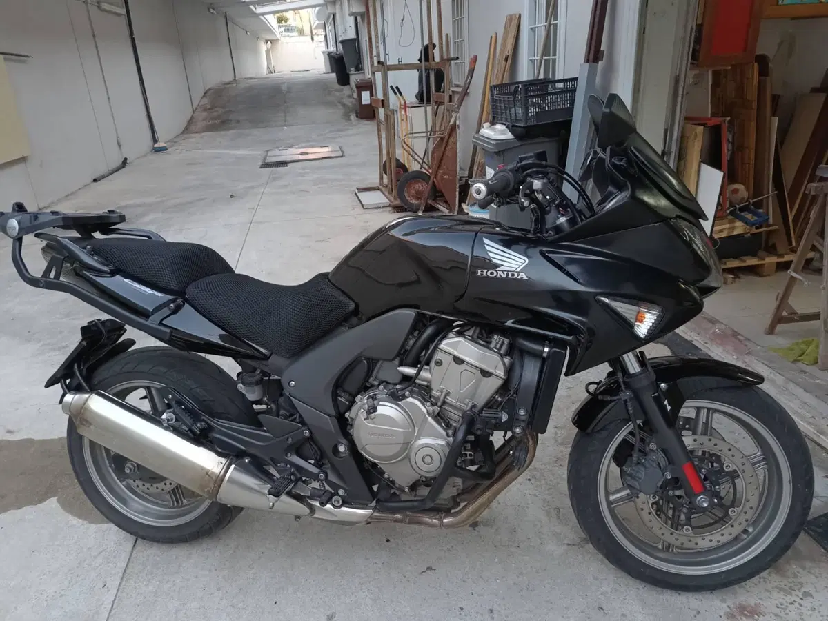Honda CBF 600 N (2005 - 11) (2)