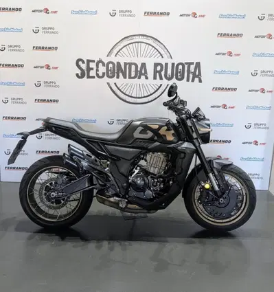 Zontes ZT350-GK (2022 - 26) usata
