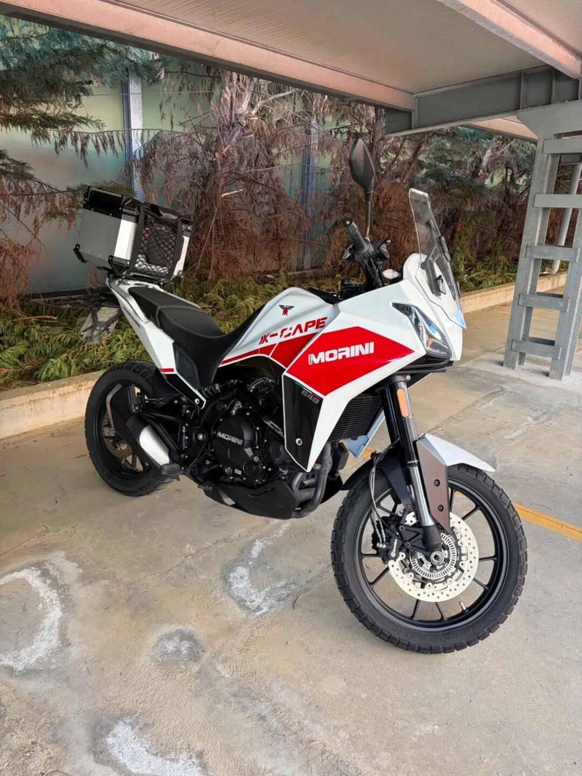 Moto Morini X-Cape 650 (2021 - 26) (3)