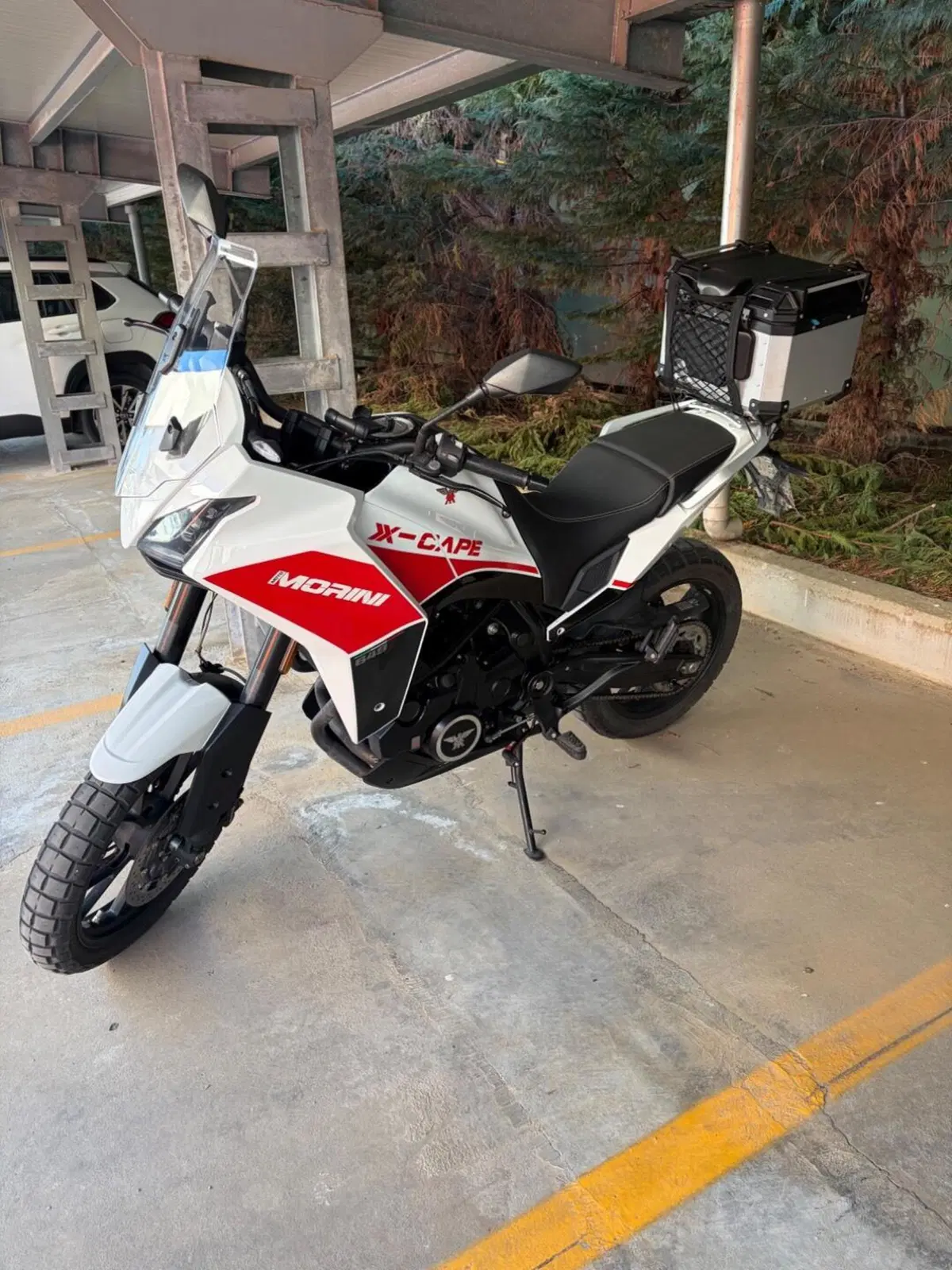 Moto Morini X-Cape 650 (2021 - 26) (5)