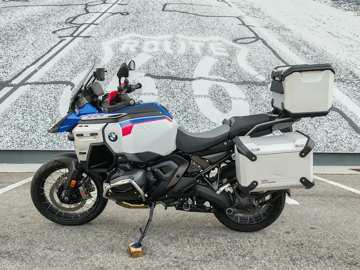 Bmw R 1300 GS Adventure Trophy (2025 - 26) (2)