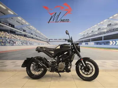 Husqvarna Svartpilen 125 (2021 - 23) usata
