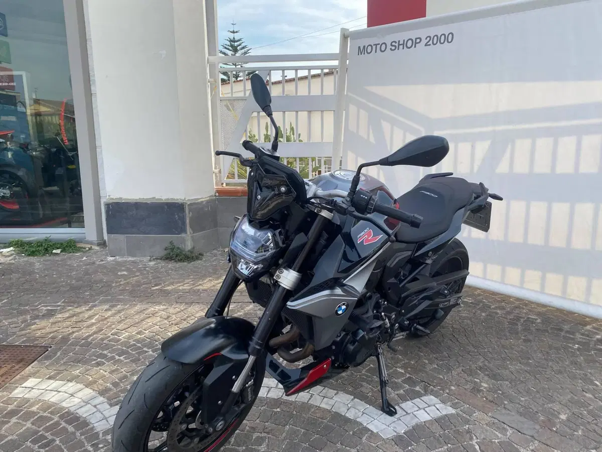 Bmw F 900 R (2021 - 24) (2)