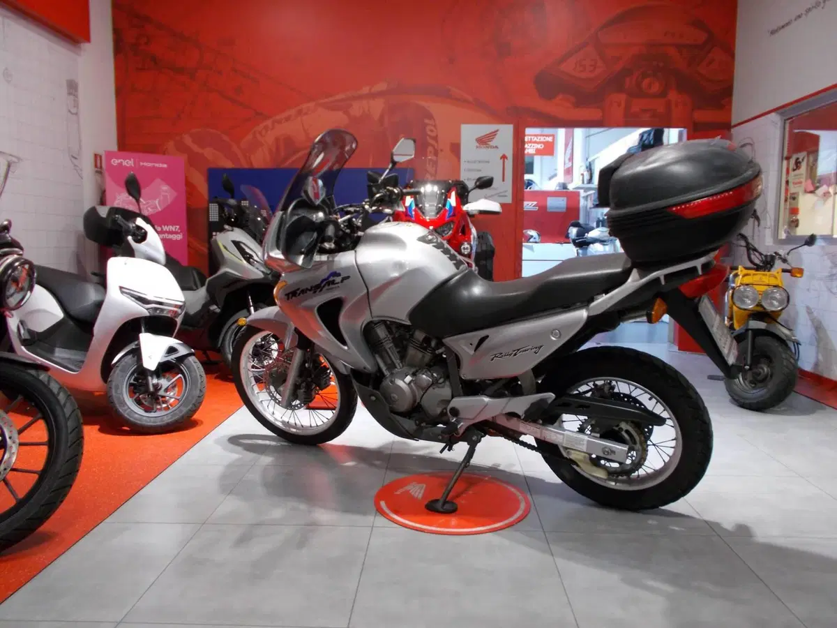 Honda Transalp XL 650V (2000 - 04) (5)