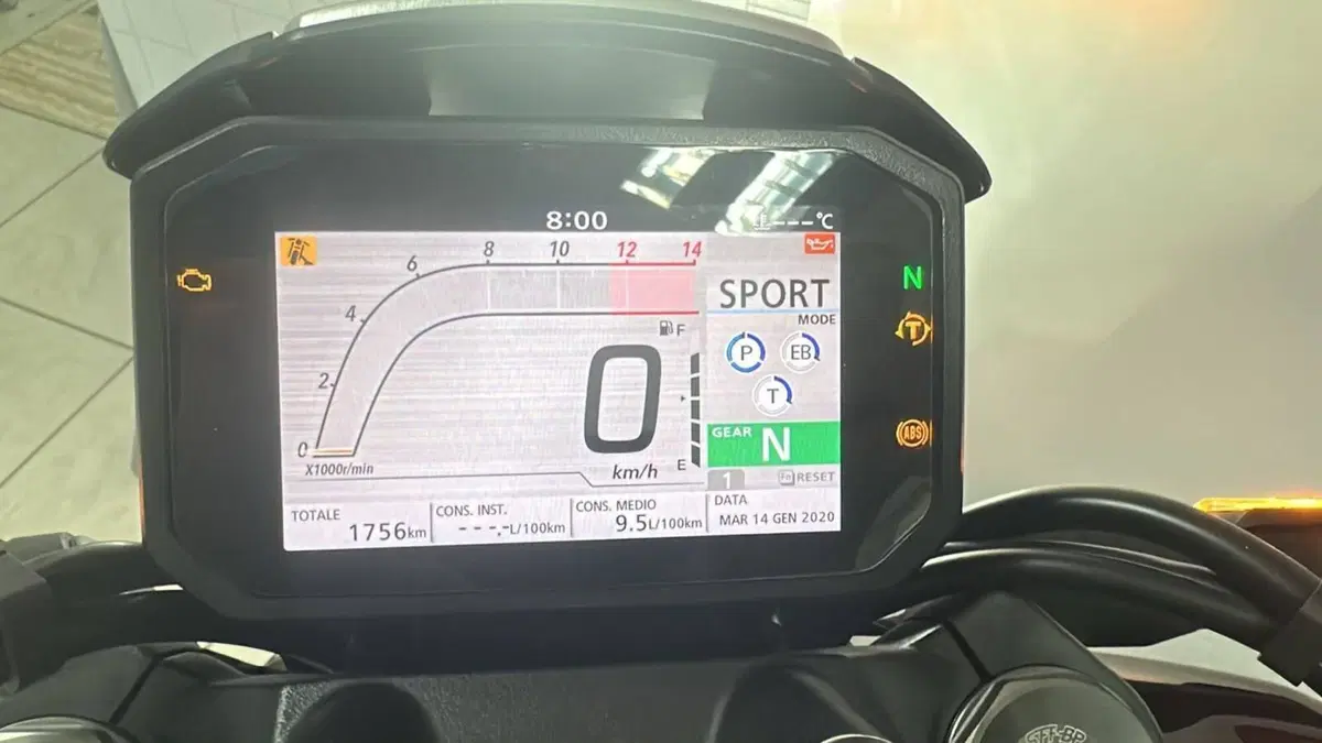 Honda CB 1000 R (2021 - 25) (5)