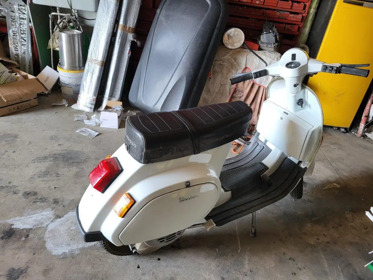 Piaggio Vespa PK50 (7)