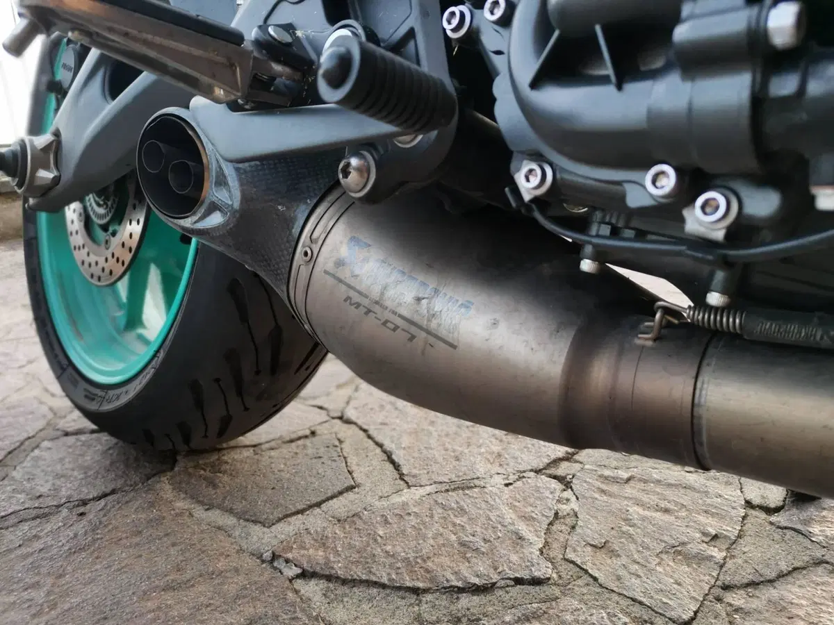 Yamaha MT-07 Pure (2023 - 25) (6)