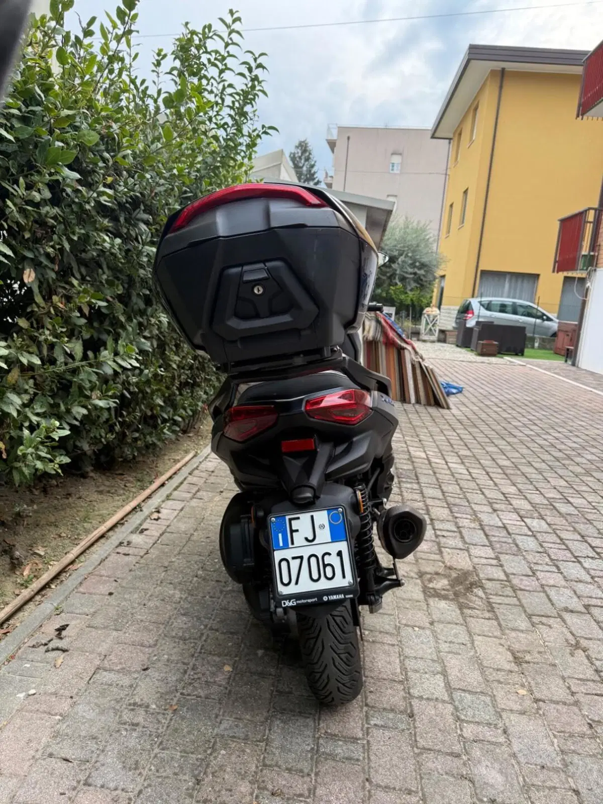 Yamaha X-Max 300 (2021 - 24) (7)