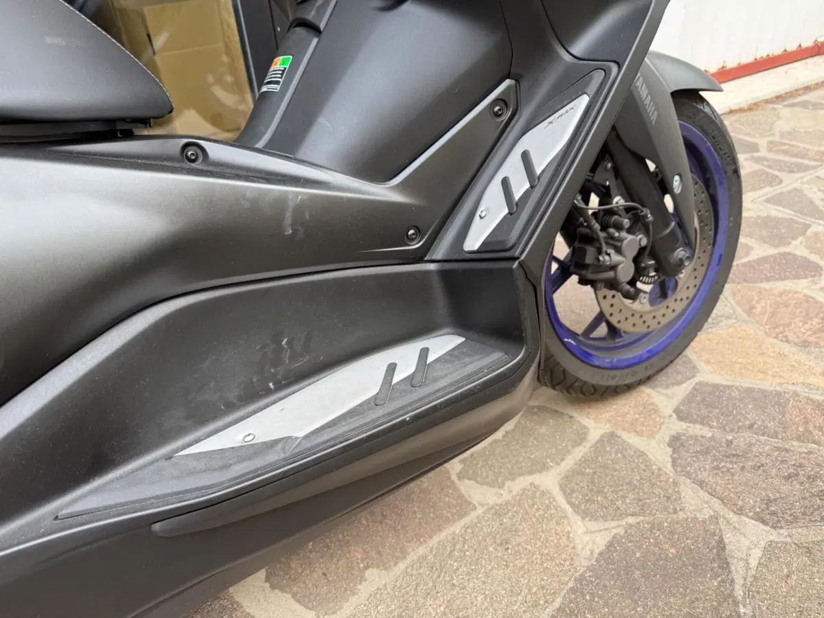 Yamaha X-Max 300 (2021 - 24) (14)