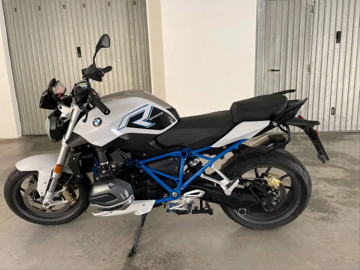Bmw R 1200 R (2017 - 18) (3)