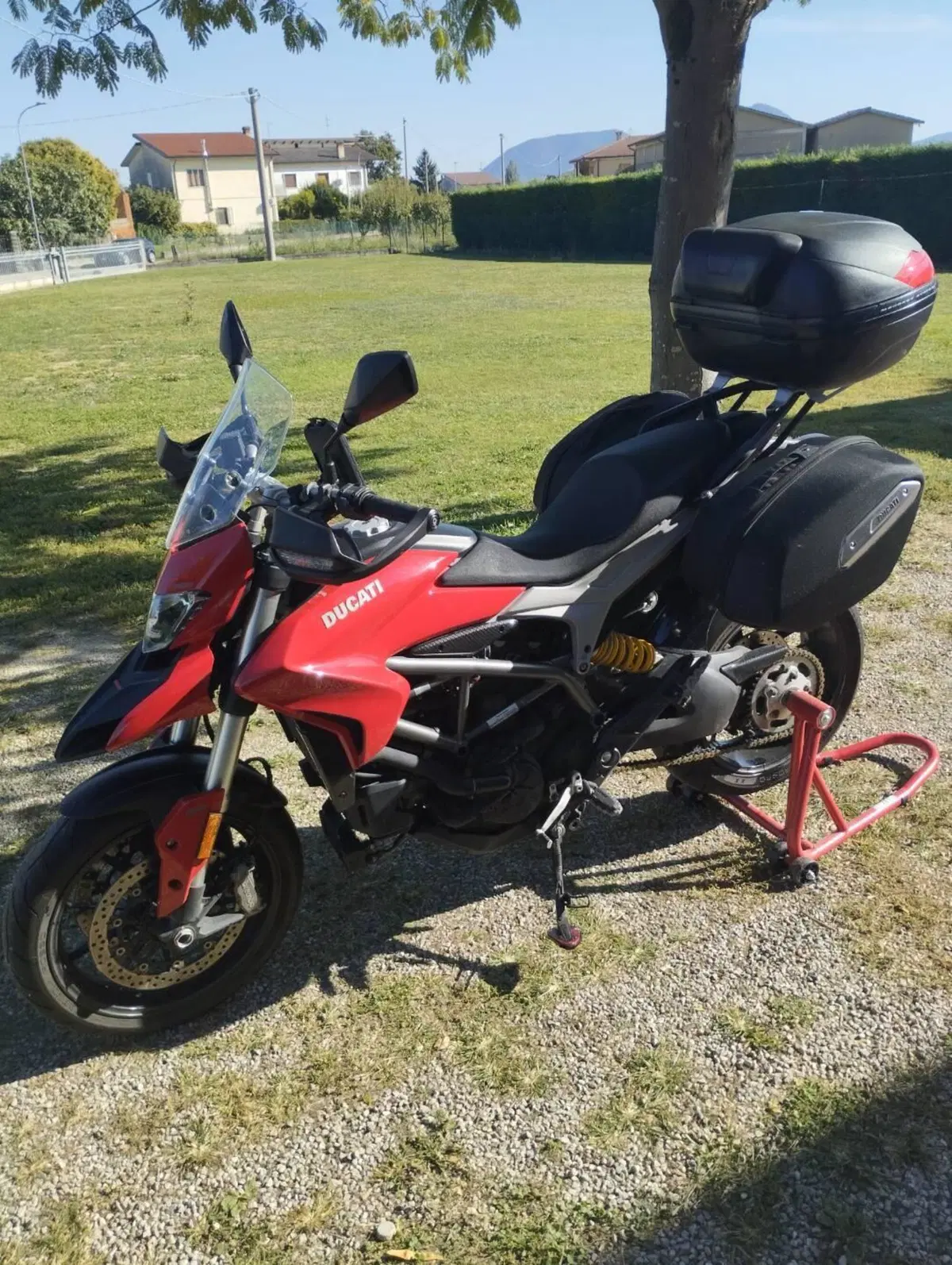 Ducati Hyperstrada 939 (2016 - 18) (2)