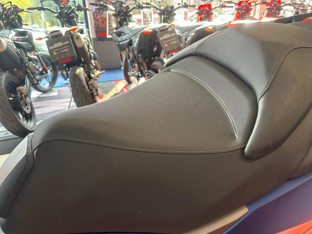 Kymco Xciting 400i S ABS (2019 - 20) (11)