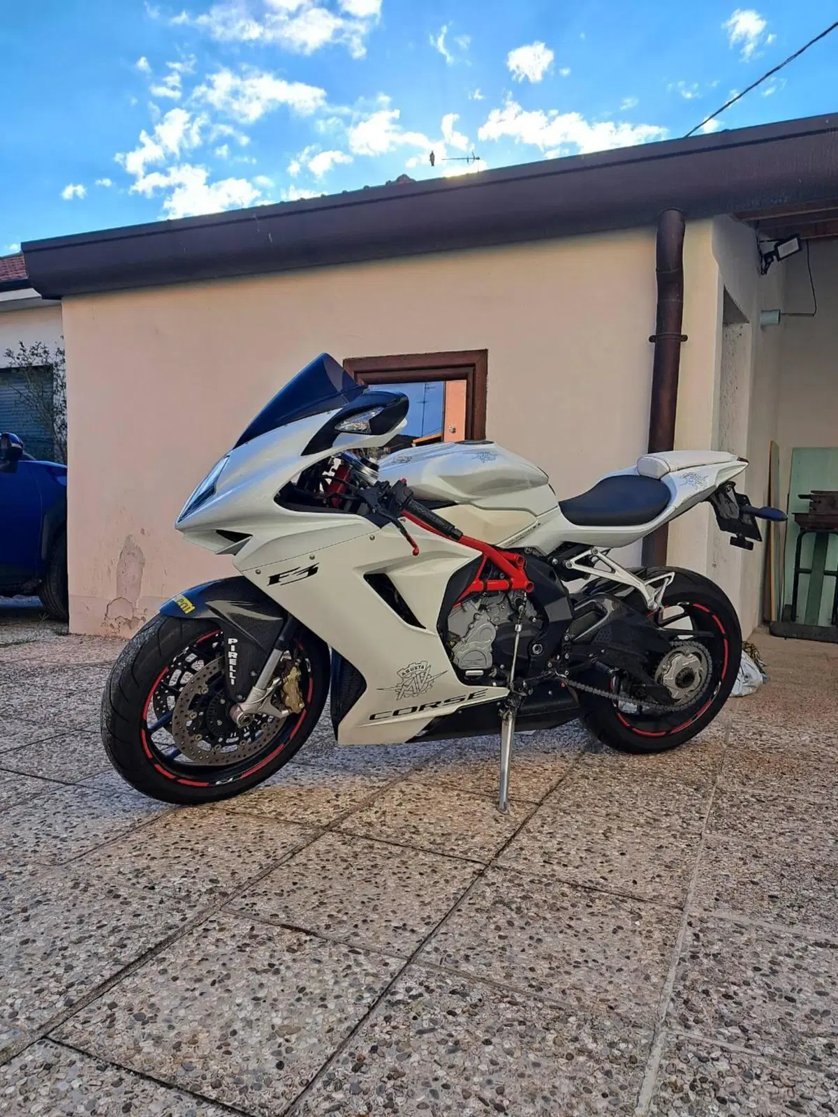 MV Agusta F3 675 (2011 - 15) (2)