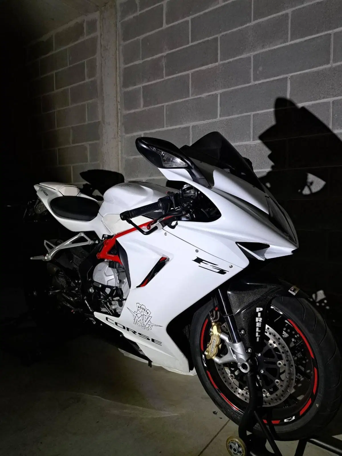 MV Agusta F3 675 (2011 - 15) (14)