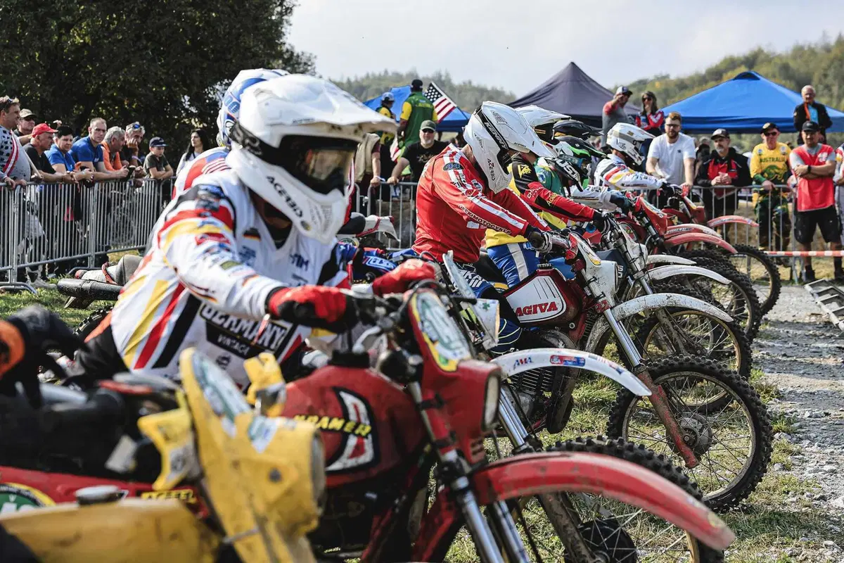 Enduro Vintage Trophy. Vincono gli USA (storico). Italia terza nel Troifeo, ma prima nel Vaso d’Argento (9)