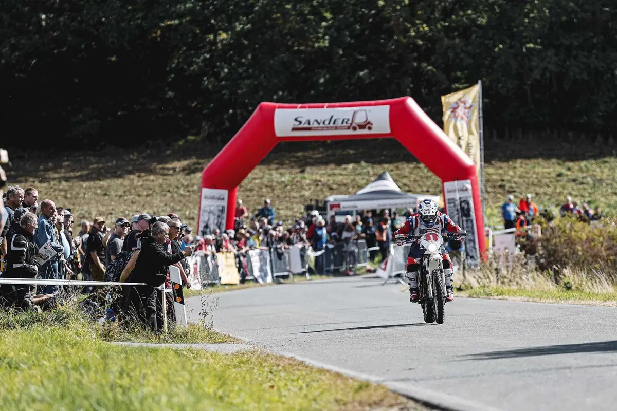 Enduro Vintage Trophy. Vincono gli USA (storico). Italia terza nel Troifeo, ma prima nel Vaso d’Argento (17)