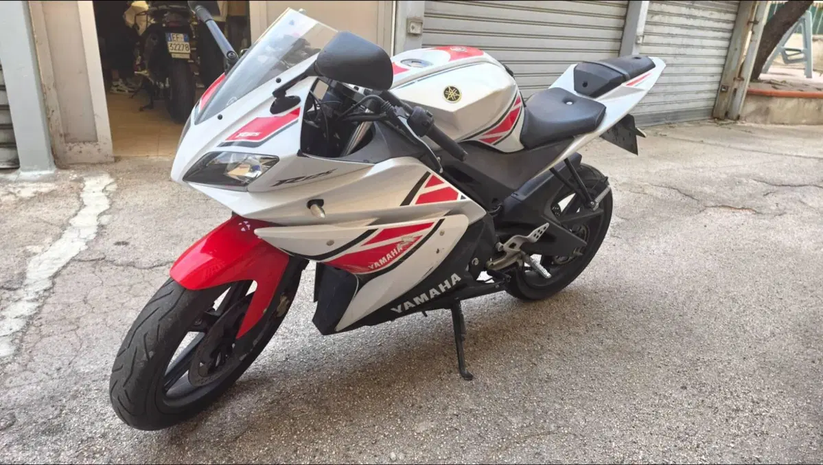 Yamaha YZF R125 (2008 - 13) (2)