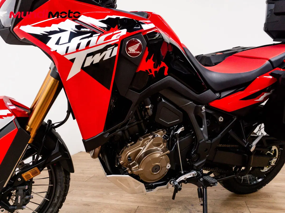 Honda Africa Twin CRF 1100L (2024 - 26) (9)