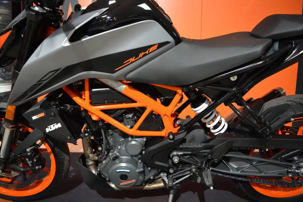 KTM 390 Duke (2021 - 23) (17)