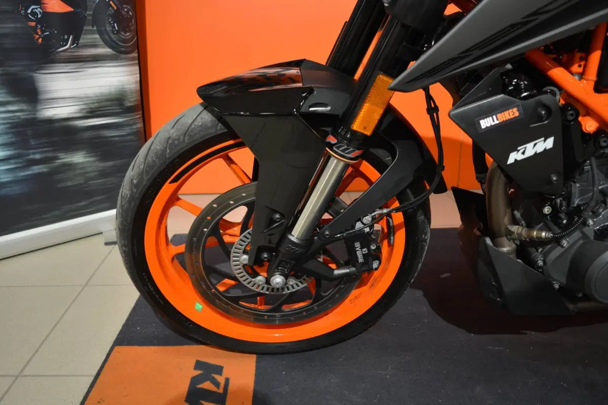 KTM 390 Duke (2021 - 23) (16)