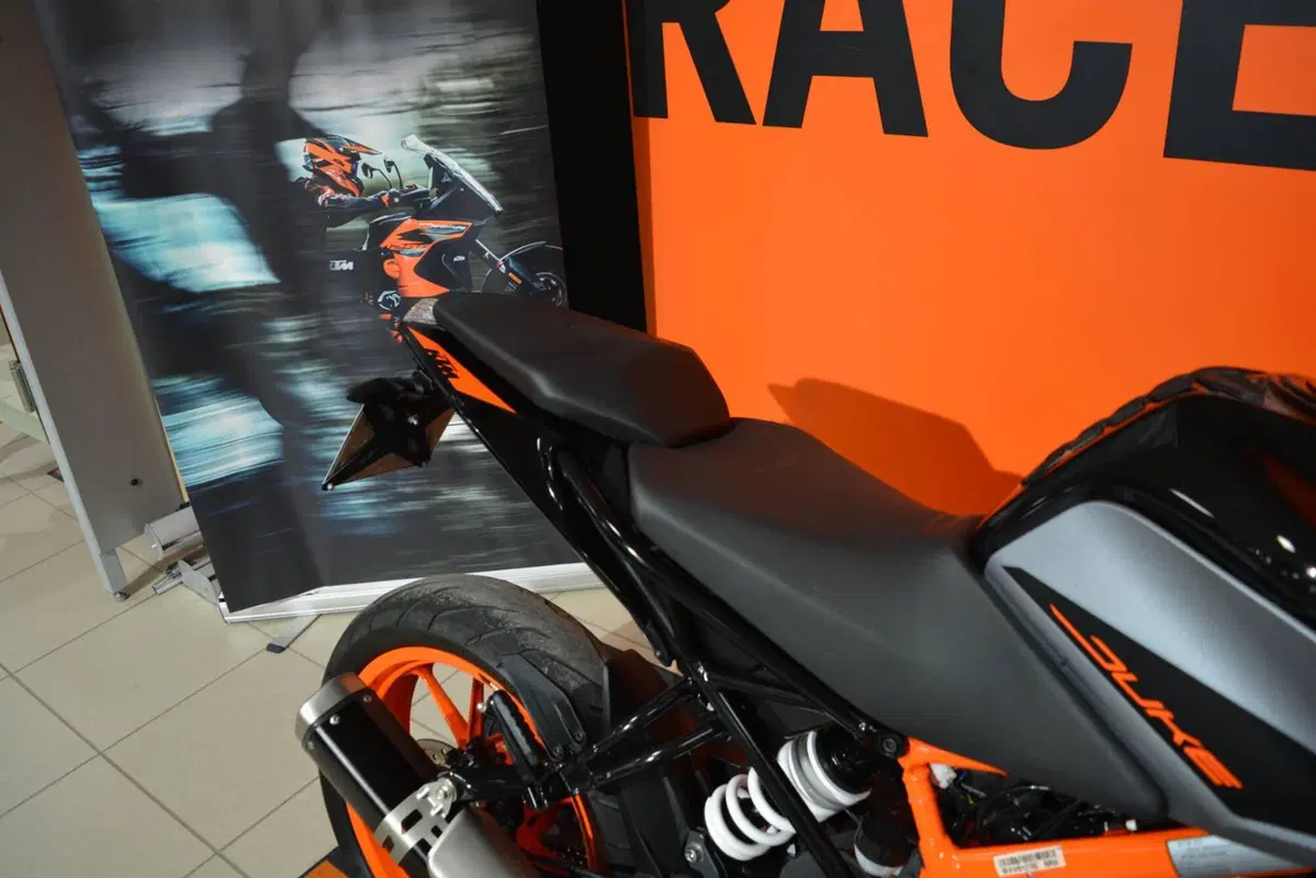KTM 390 Duke (2021 - 23) (9)