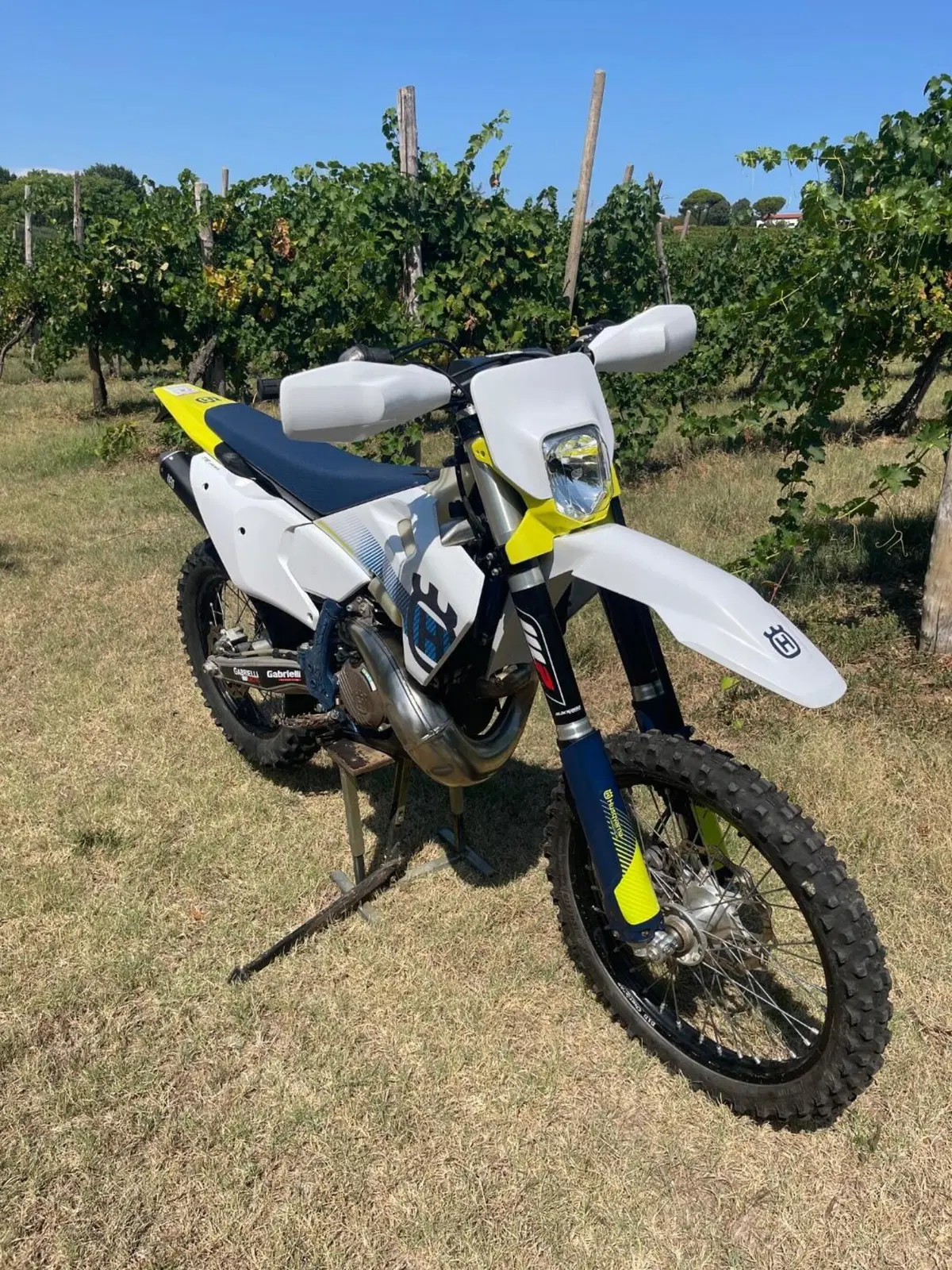 Husqvarna TE 300 (2024) (3)