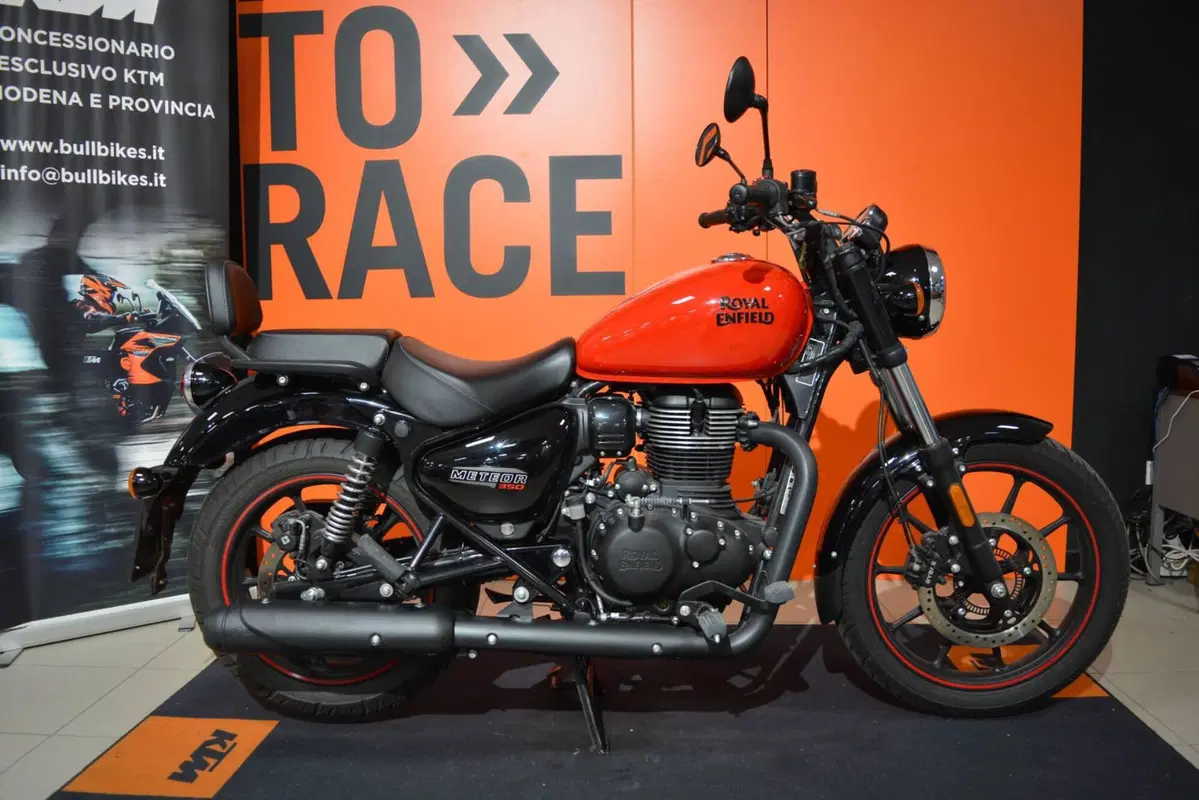 Royal Enfield Meteor 350 (2021 - 26)