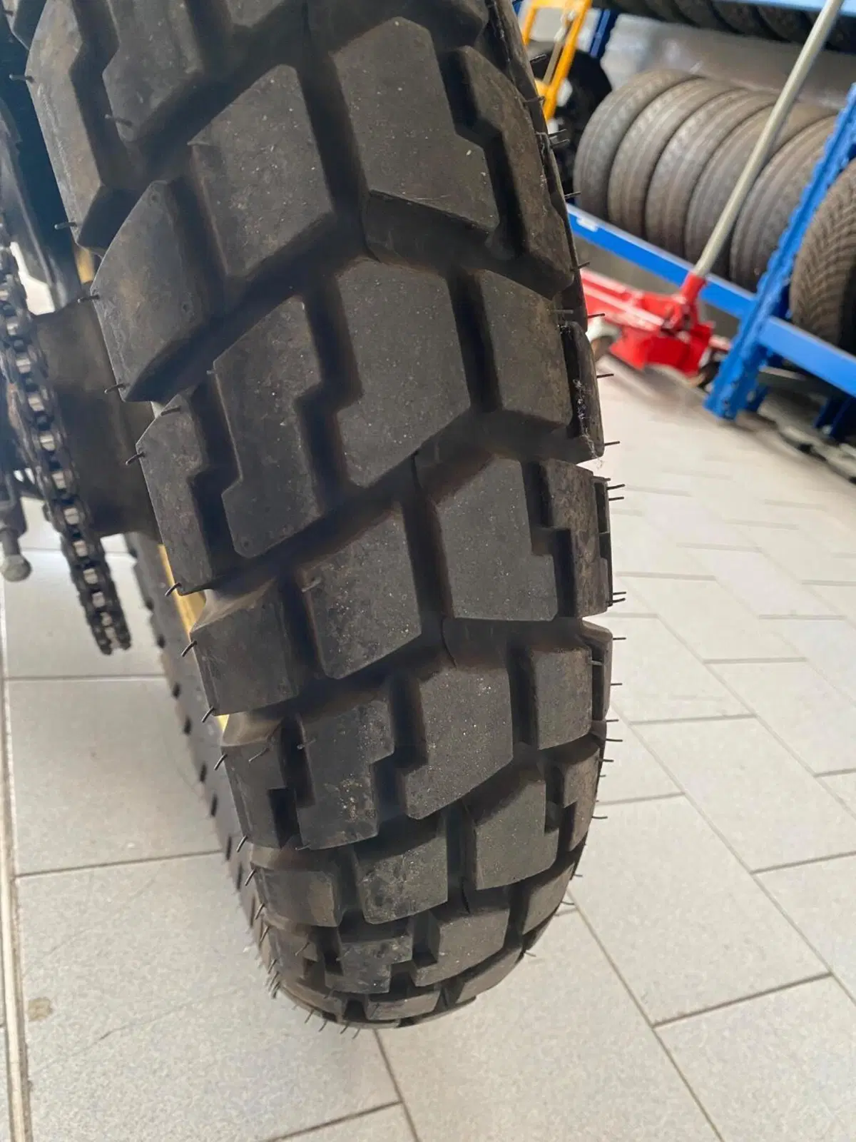 Suzuki DR500 (3)