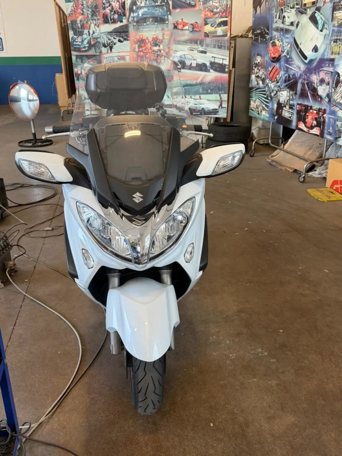 Suzuki Burgman AN 650 Executive ABS (2013 - 17)