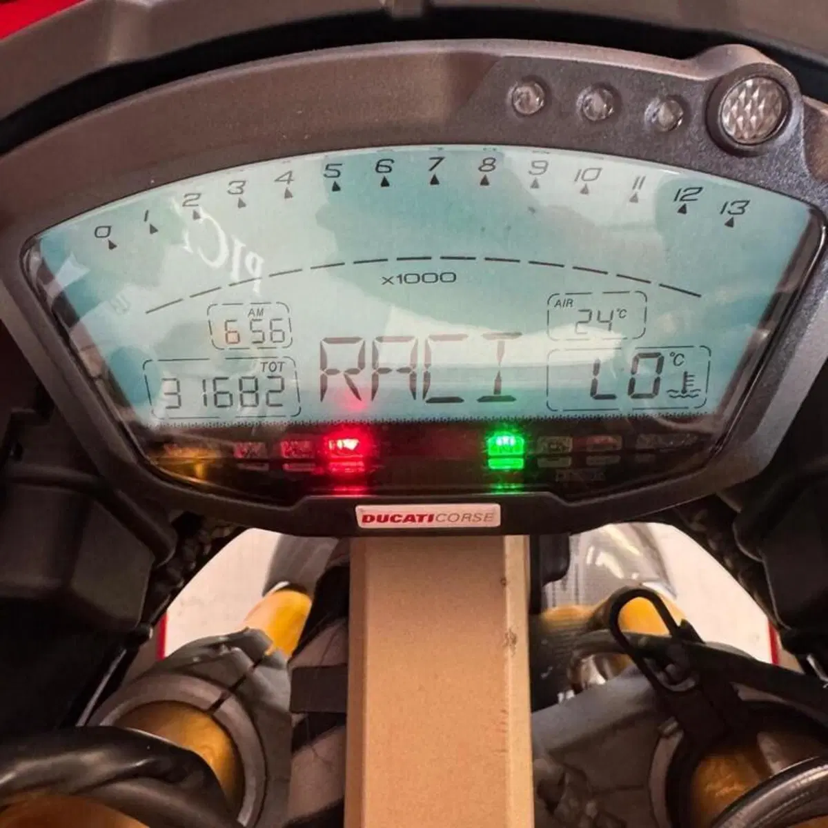 Ducati 1098 S (2006 - 11) (5)